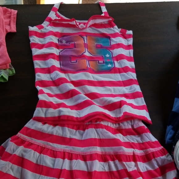 Girls clothes size 8 and up - Picture 2 of 8